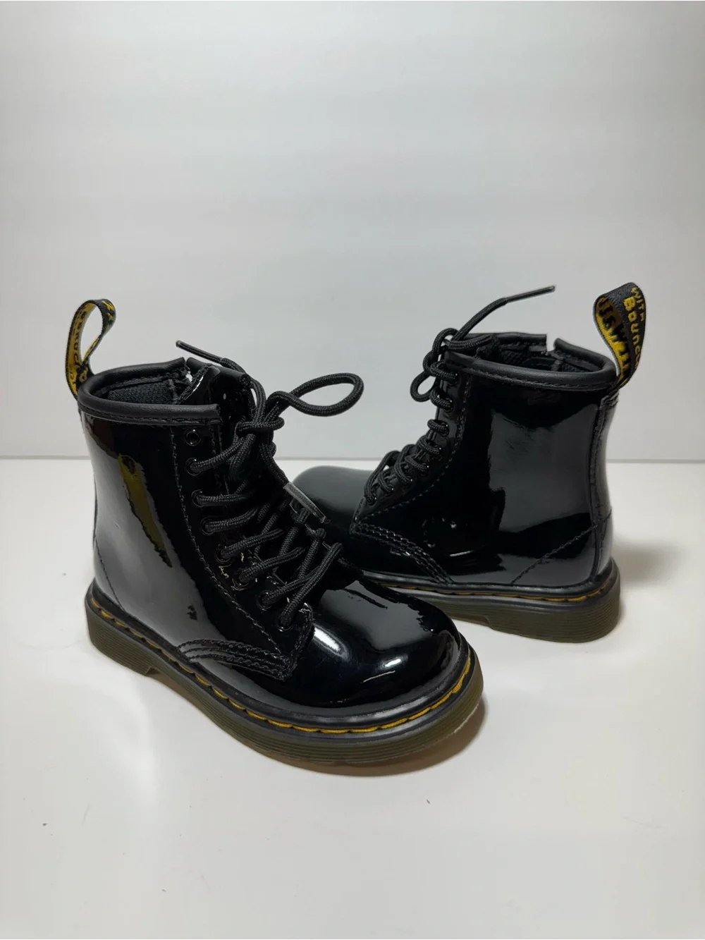 Dr. Martens TODDLER 1460 BLAK  PATENT LEATHER LACE UP BOOTS Size  8